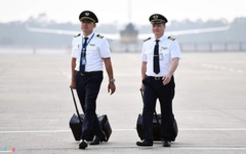 'Vietnam Airlines sẽ hết phi công nếu bắt cách ly đủ 14 ngày'